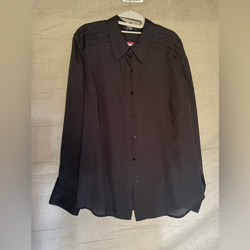Venezia Jeans Clothing Co. Long Sleeve Beaded Button Down Shirt